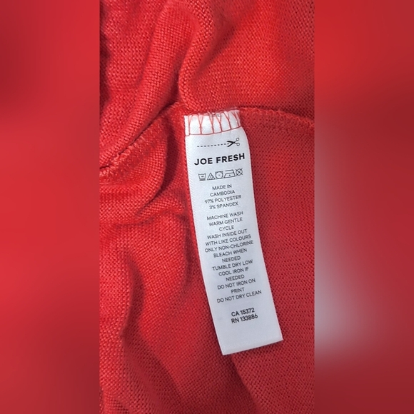 Joe Fresh Lrg Crewneck Sweater - Picture 4 of 5